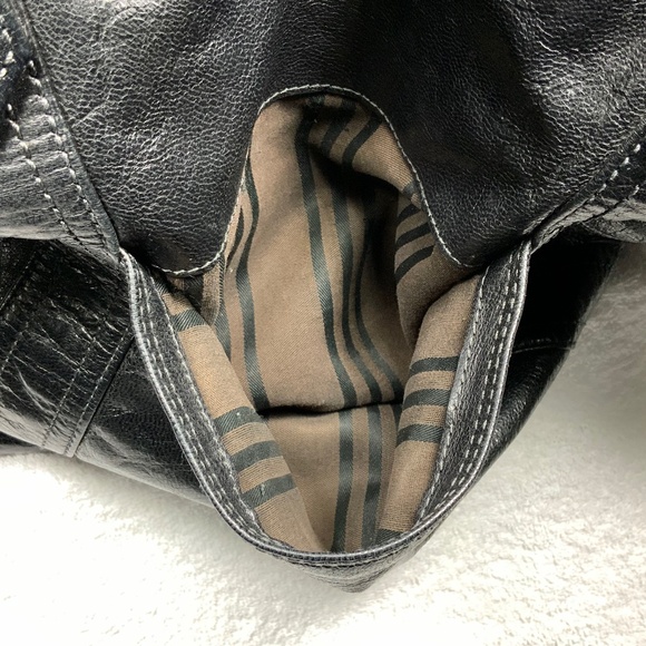 Frye Deborah Black Leather Studded Tote - RARE - Picture 4 of 16